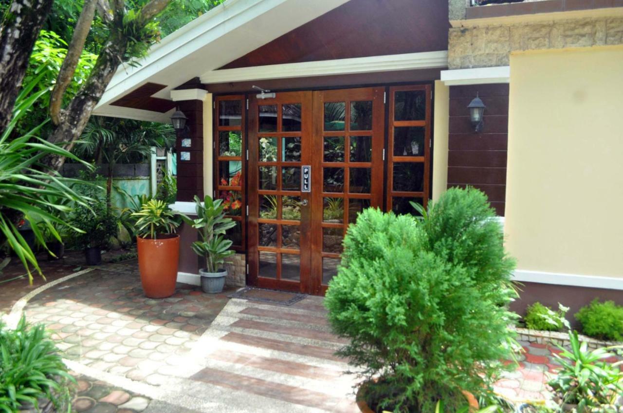 אל נידו Peak House Garden Pension מראה חיצוני תמונה